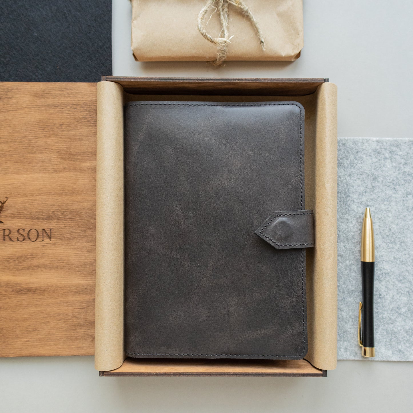 Elegant A5 Leather Notebook – Royal Graphite