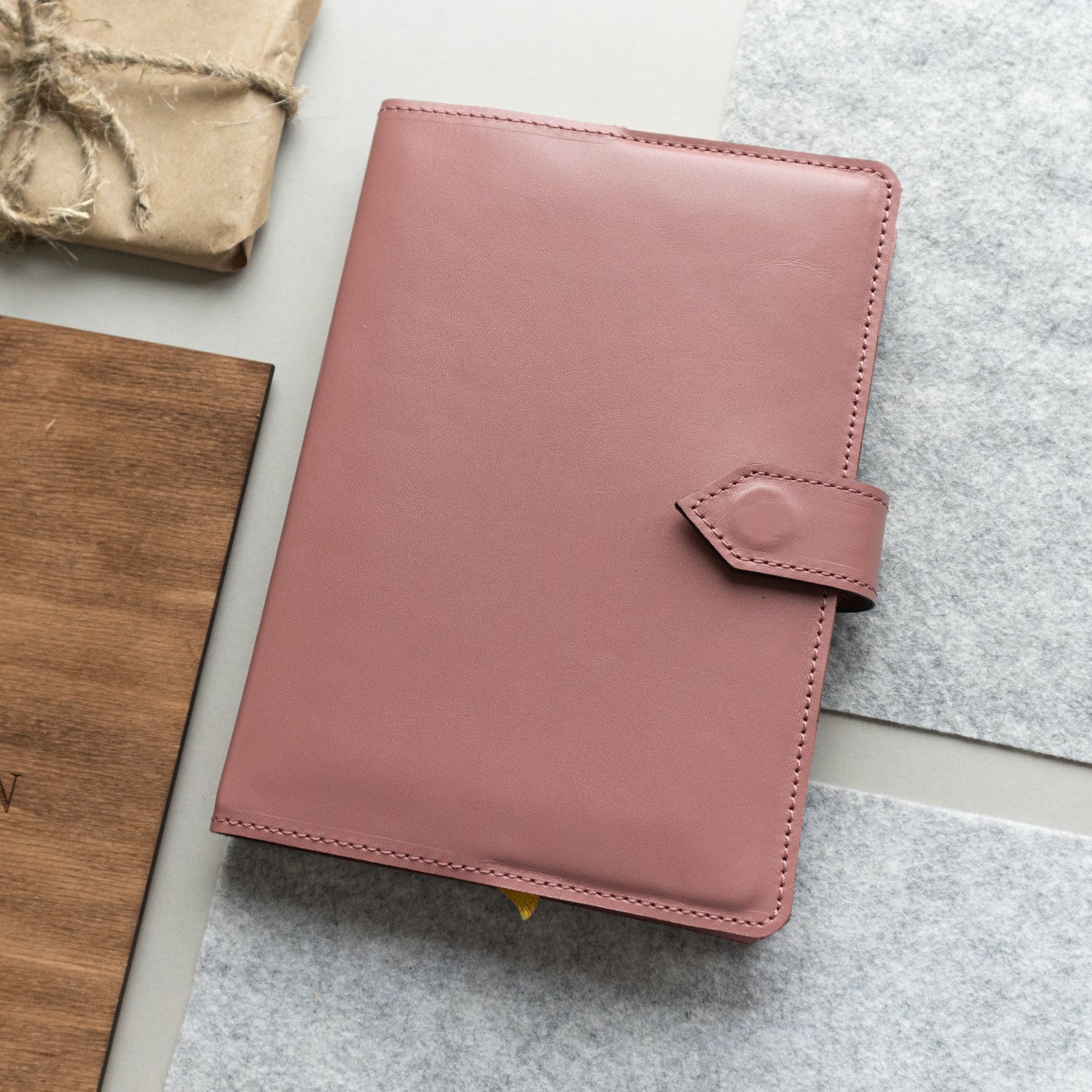 Elegant A5 Leather Notebook – Classic Pink