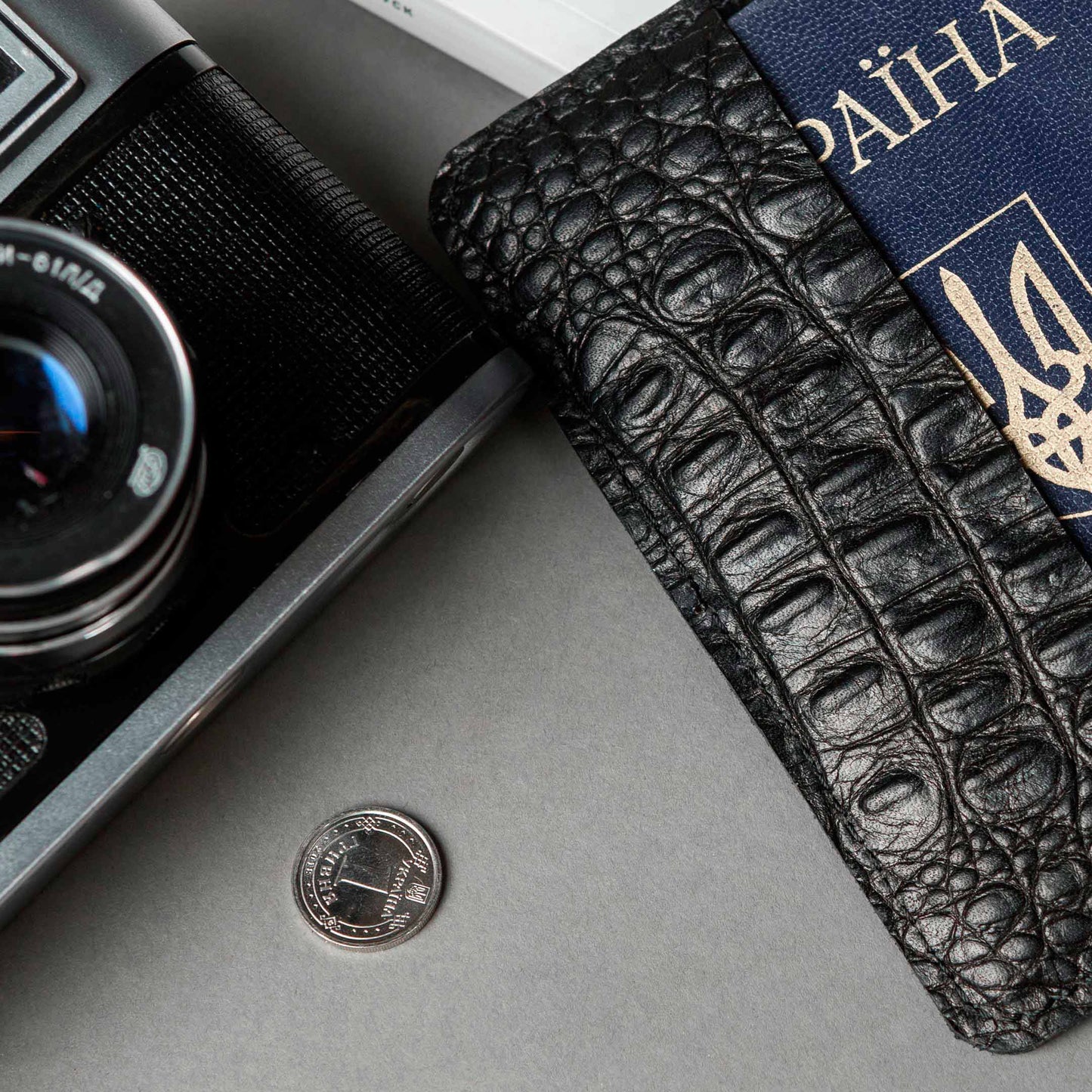 Premium Leather Passport Cover – Doco Croco Black