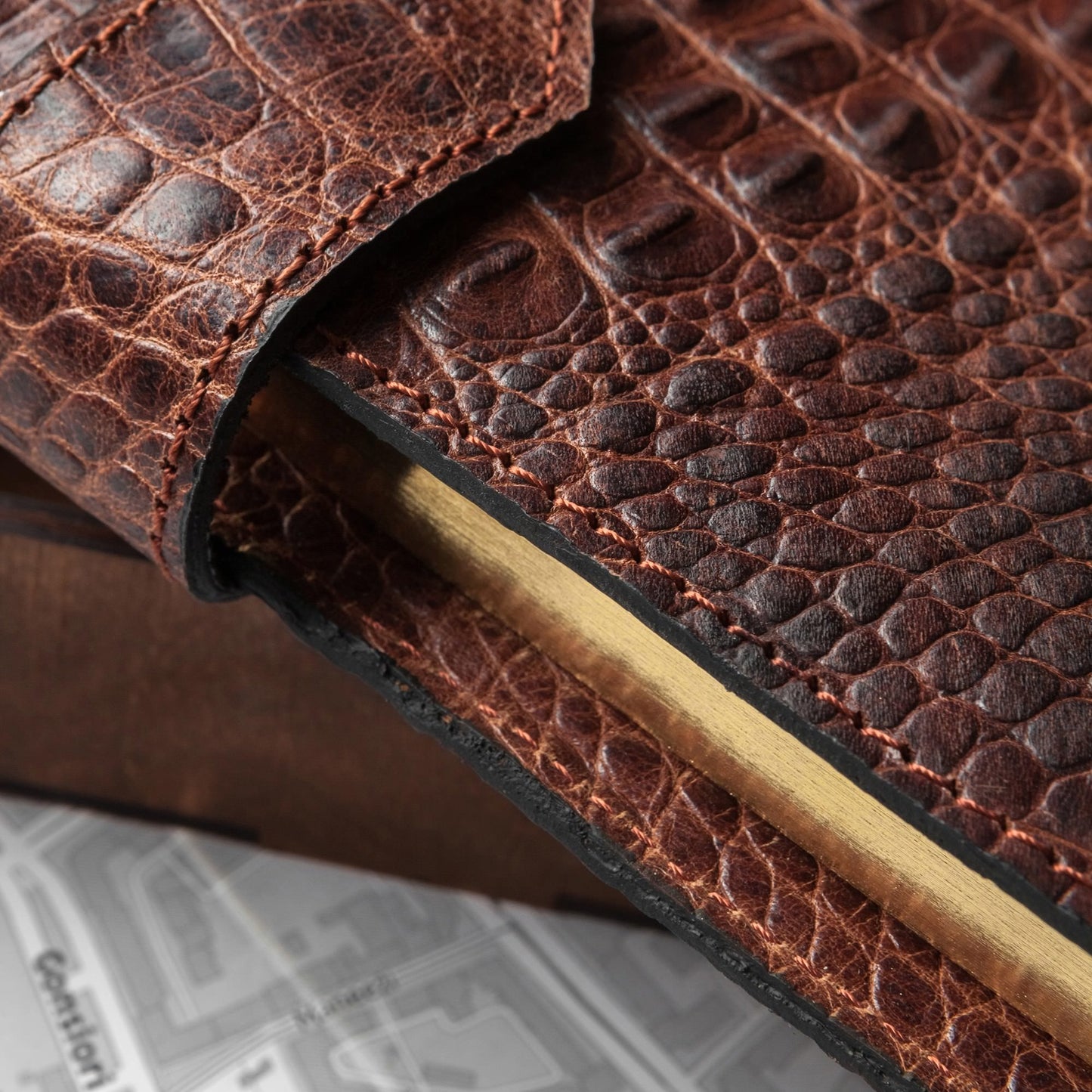 Luxury A5 Leather Notebook – Croco-Textured Cover in Brown