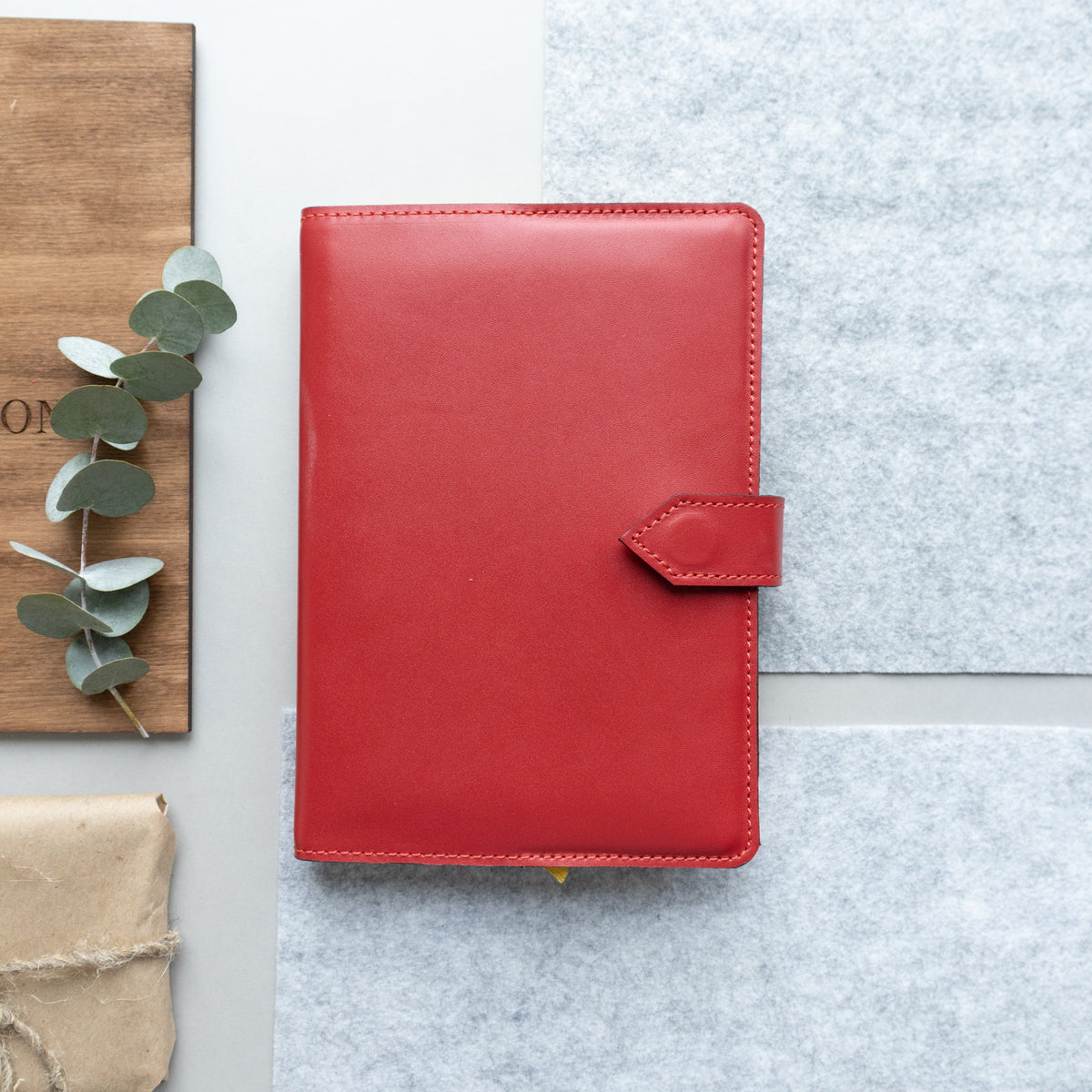Red Linen Notebook Elegant A5 Leather Notebook – Classic Red – Onarÿ