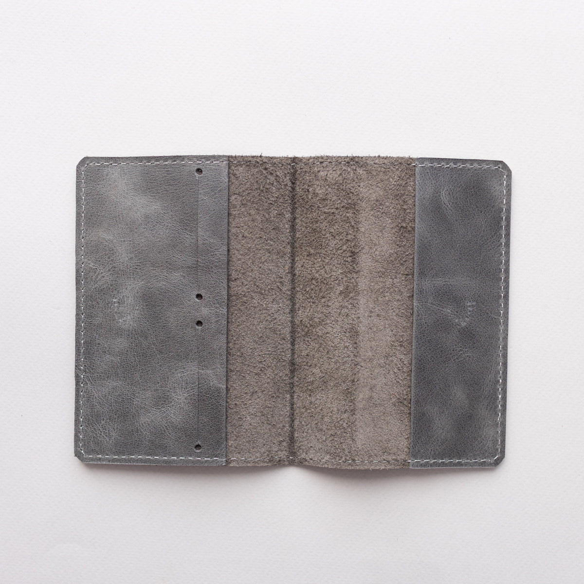 Leather passport cover Doco Silver